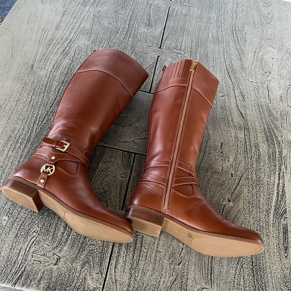 Michael Kors brown leather boots side zip and straps riding boots size 8.5M - Picture 10 of 15